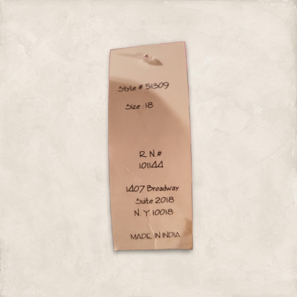 Ladies millenium shirt nwt size 18 - Picture 2 of 5